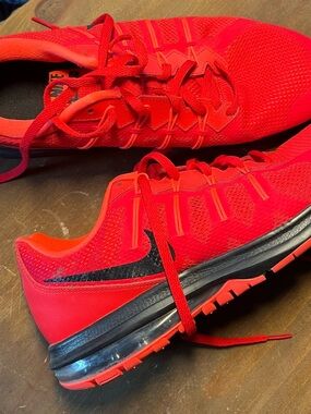 Nike Men’s Bright Red Athletic Running Shoes with Black Swoosh